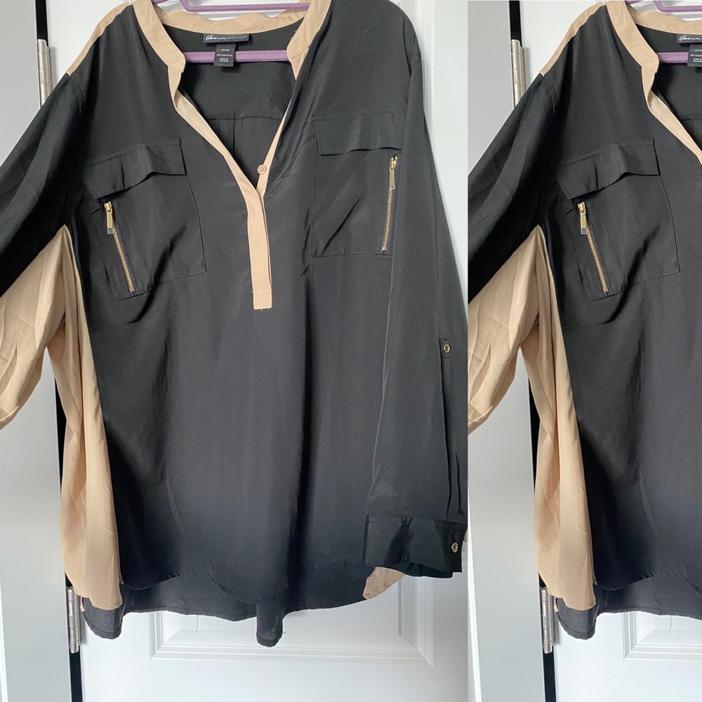 Plus size top with zipper accents